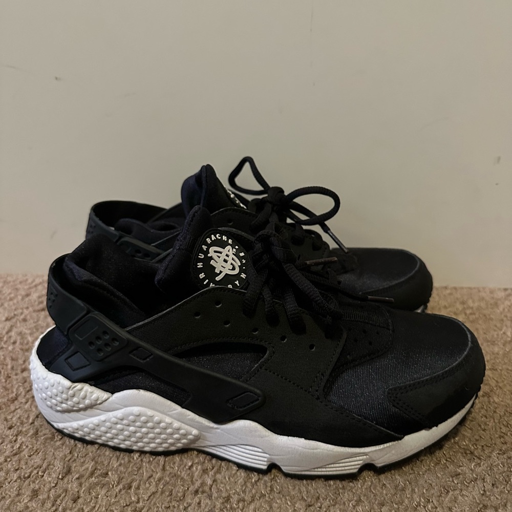 Women’s Nike Air Huarache